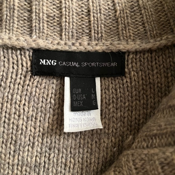 MNG Mango Short Sleeve Knit Double Zip Cropped Sweater | Size M Retro - Picture 5 of 10